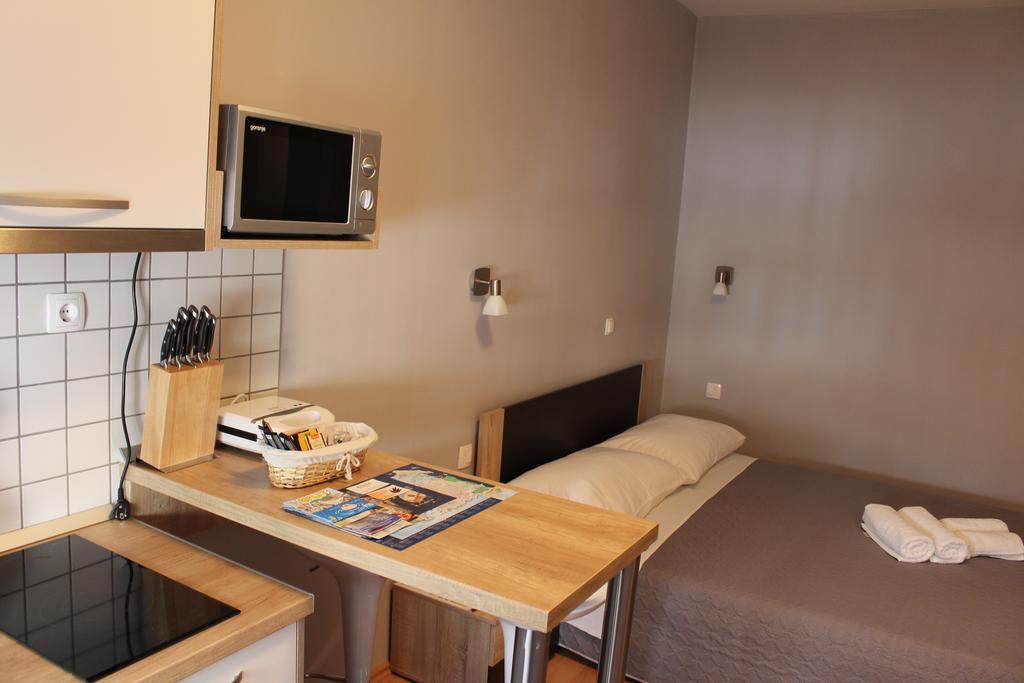 Beachside Apartments Znjan Split Rom bilde
